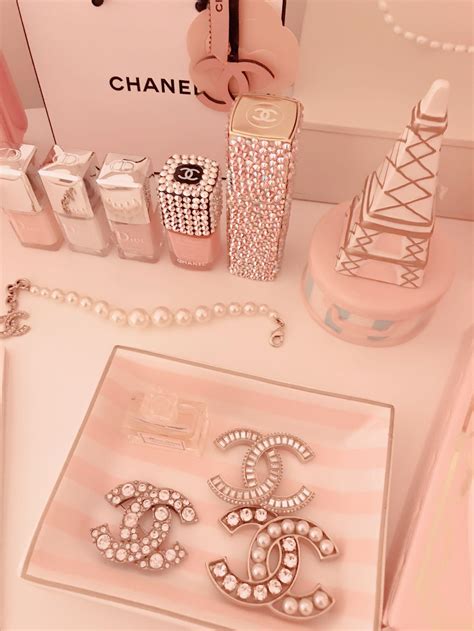 aesthetic chanel pictures.